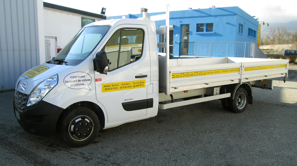 Renault-camion-plateau-long